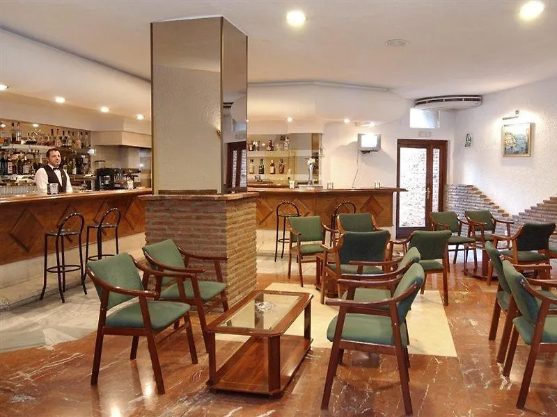 Kross Medina Azahara Hotel Torremolinos